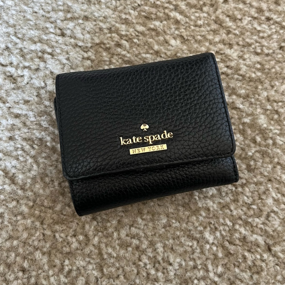 Women’s Kate Spade New York Black Gold Foldable Tri-Fold Wallet Card Holder